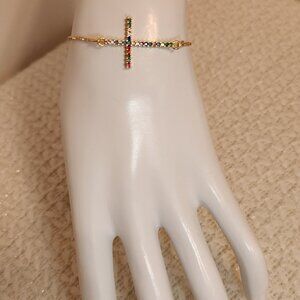 Adjustable fashion bracelet